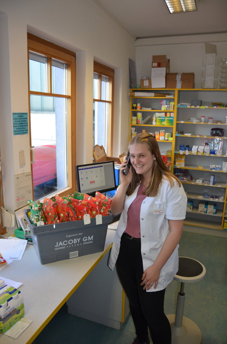 Geschenkeservice in der Flachgau Apotheke